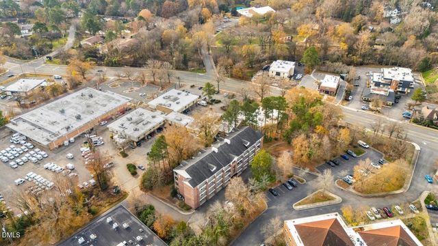 113 Conner Drive Unit 101, Chapel Hill, NC 27517