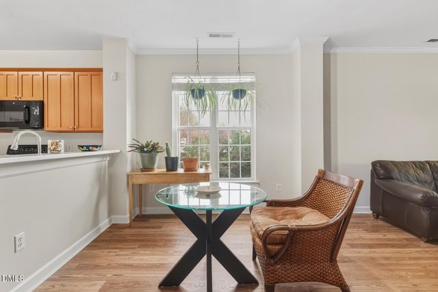 113 Conner Drive Unit 101, Chapel Hill, NC 27517