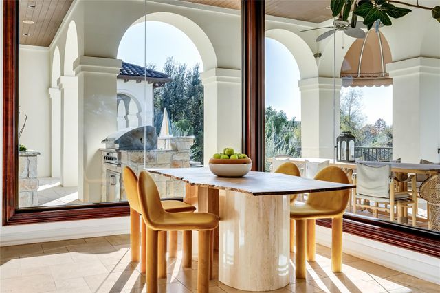 4908 Mirador DR, Austin, TX 78735