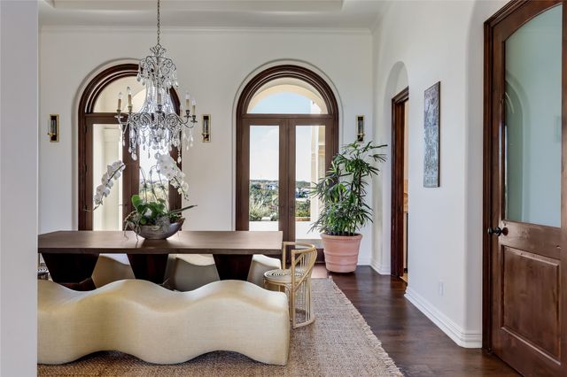 4908 Mirador DR, Austin, TX 78735