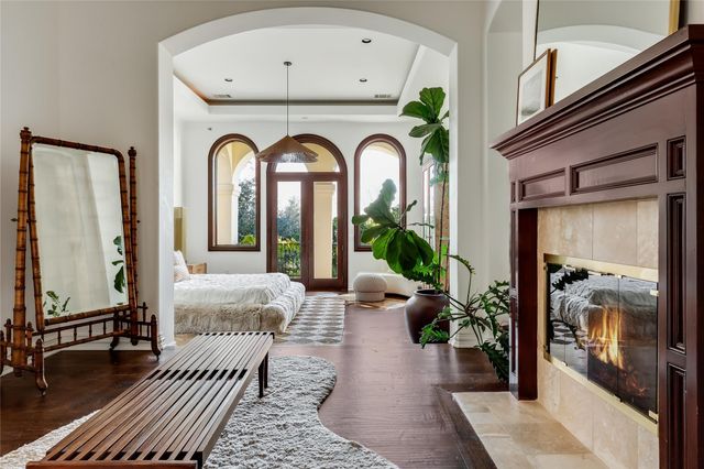 4908 Mirador DR, Austin, TX 78735