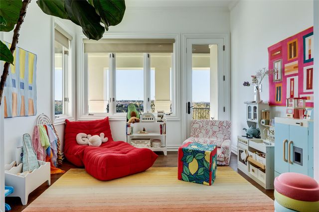 4908 Mirador DR, Austin, TX 78735