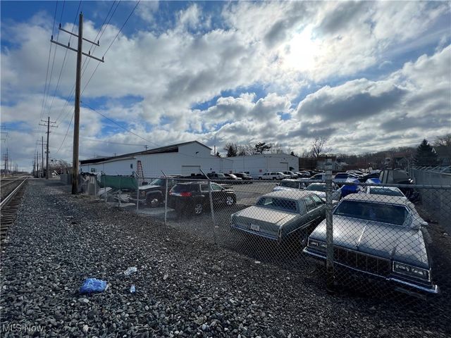 1440 Dille Road, Euclid, OH 44117