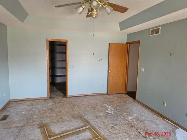 127 S CROSSWOOD LANE, Derby, KS 67037