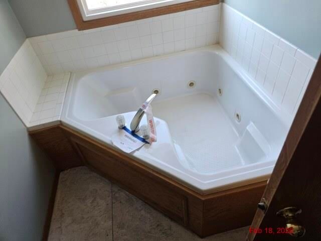 127 S CROSSWOOD LANE, Derby, KS 67037