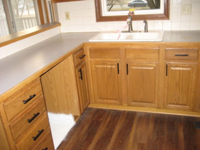 127 S CROSSWOOD LANE, Derby, KS 67037
