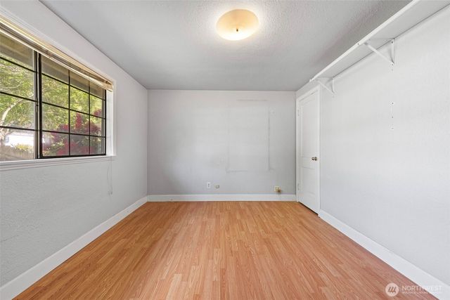 11419 Crestwood Drive S, Seattle, WA 98178