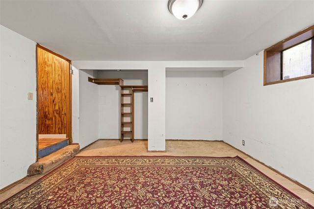 11419 Crestwood Drive S, Seattle, WA 98178
