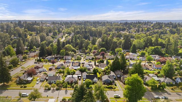 11419 Crestwood Drive S, Seattle, WA 98178