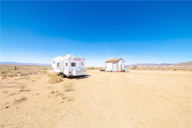 10540 N Dustin Drive, Kingman, AZ 86401