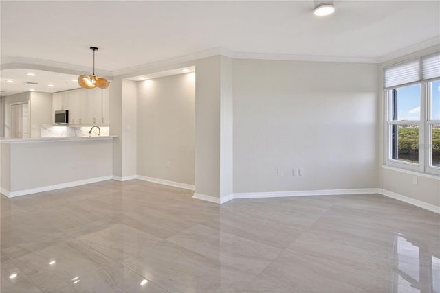 5430 EAGLES POINT CIRCLE 202, Sarasota, FL 34231