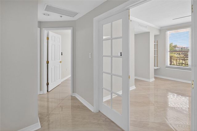 5430 EAGLES POINT CIRCLE 202, Sarasota, FL 34231