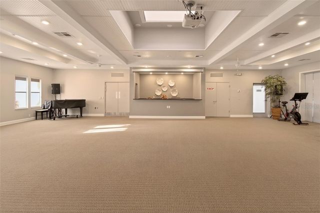 5430 EAGLES POINT CIRCLE 202, Sarasota, FL 34231