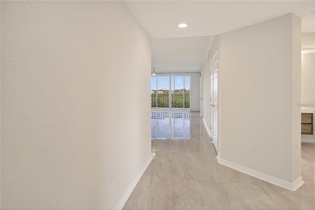5430 EAGLES POINT CIRCLE 202, Sarasota, FL 34231