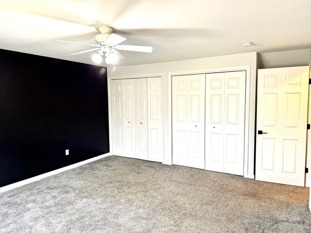 9 Dana Hl, Belchertown, MA 01007