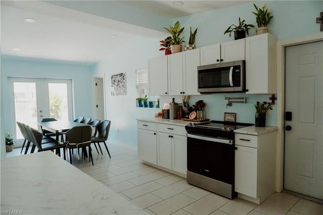 149 Hibiscus DR, Fort Myers Beach, FL 33931