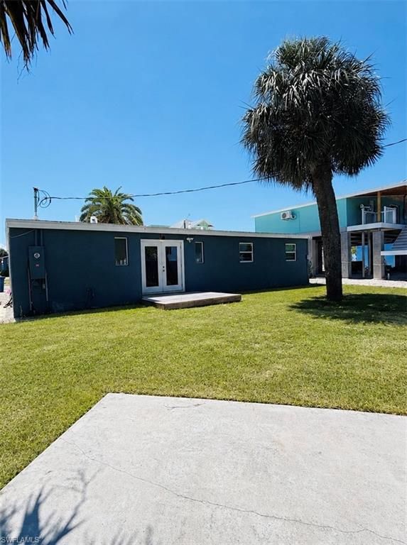 149 Hibiscus DR, FORT MYERS BEACH, FL 33931 — photo 4