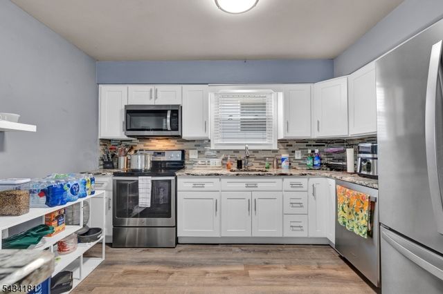 103 Houston St, Newark City, NJ 07105