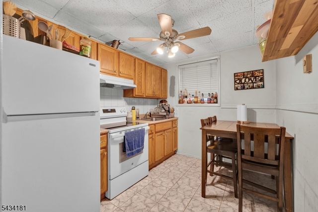 103 Houston St, Newark City, NJ 07105