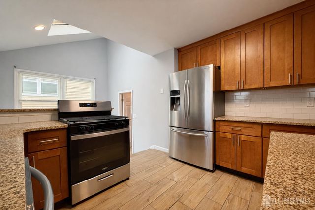 6 Allison Drive, East Brunswick, NJ 08816