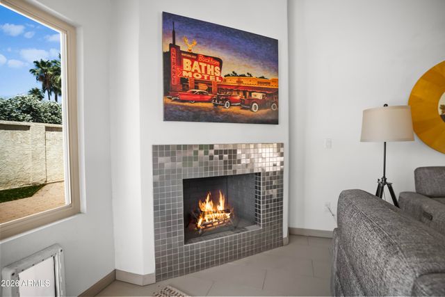 8330 E SAN BERNARDO Drive, Scottsdale, AZ 85258