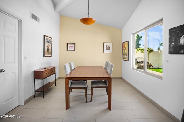 8330 E SAN BERNARDO Drive, Scottsdale, AZ 85258