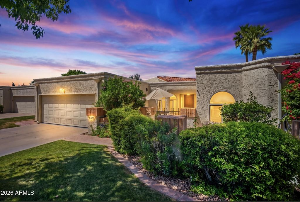 8330 E SAN BERNARDO Drive, Scottsdale, AZ 85258