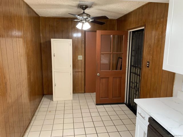 445 J St, Chula Vista, CA 91910