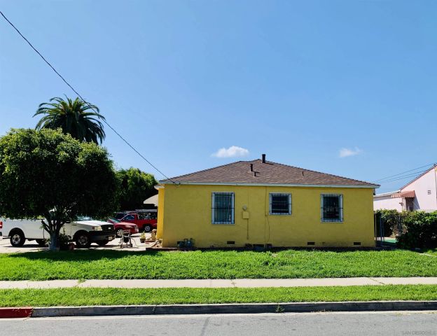 445 J St, Chula Vista, CA 91910
