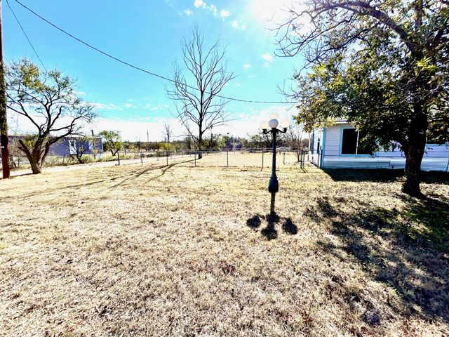5400 County Road 147, Brownwood, TX 76801