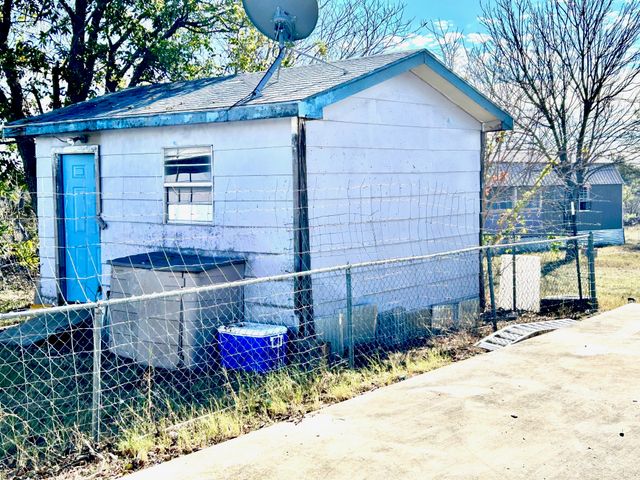 5400 County Road 147, Brownwood, TX 76801