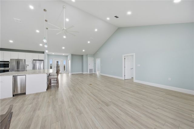 142-143 Channelview Road, Rockport, TX 78382