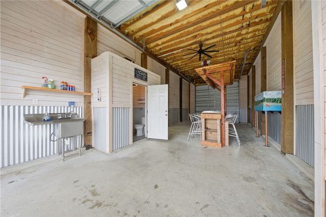 142-143 Channelview Road, Rockport, TX 78382