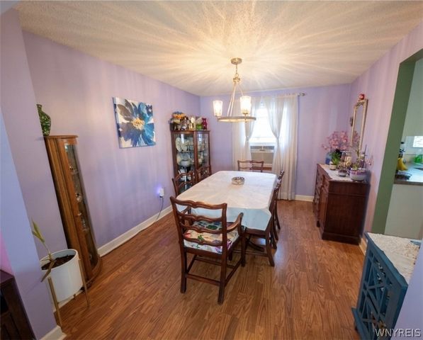 156 Hillpine Road, Cheektowaga, NY 14227