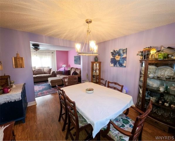 156 Hillpine Road, Cheektowaga, NY 14227