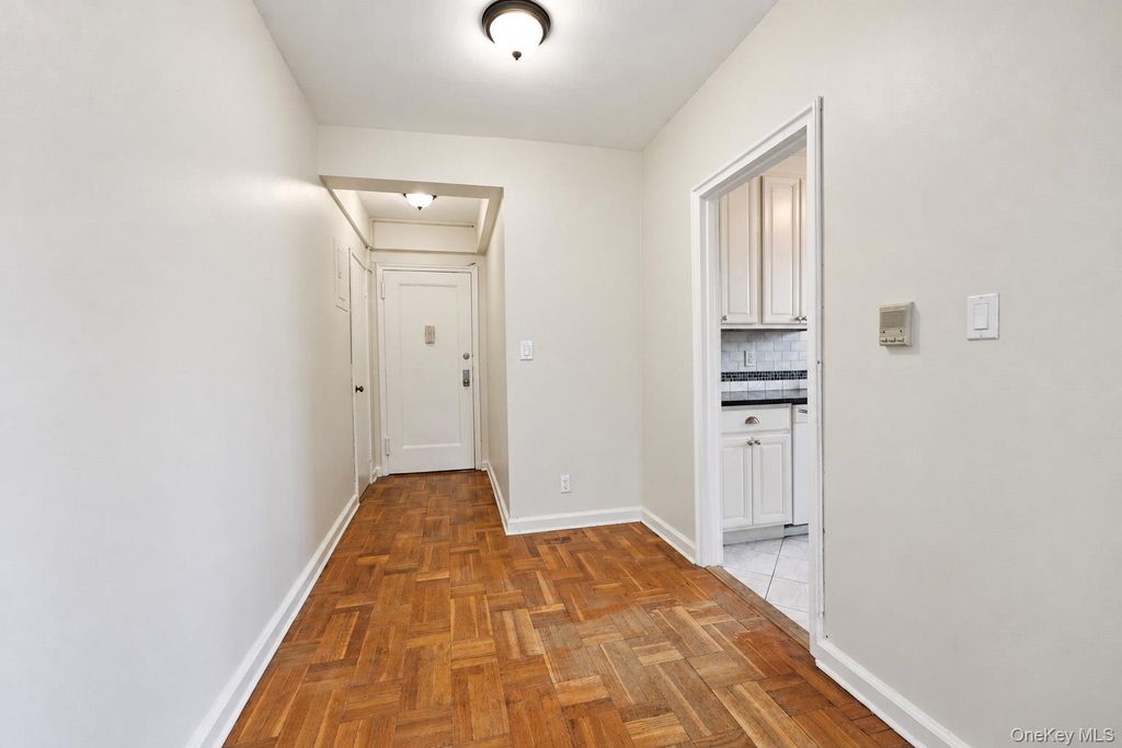 210 Pelham Road 4D, New Rochelle, NY 10805 — photo 5