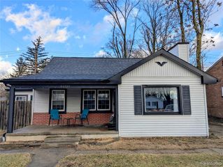 20314 Westhampton Avenue, Southfield, MI 48075