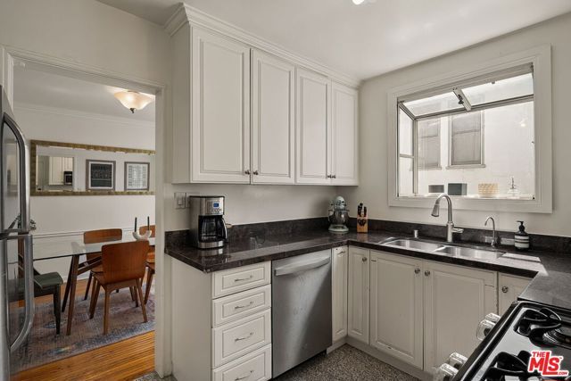 1321 N Hayworth Avenue A, West Hollywood, CA 90046