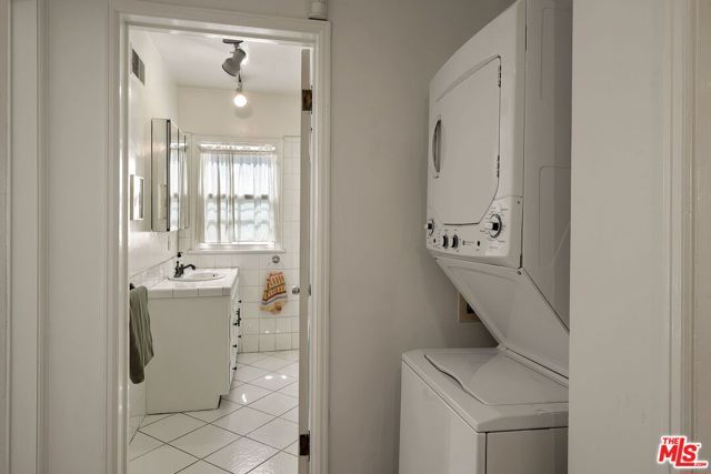 1321 N Hayworth Avenue A, West Hollywood, CA 90046