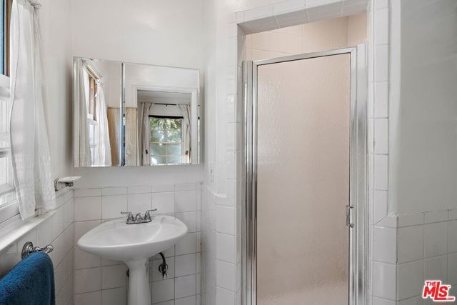 1321 N Hayworth Avenue A, West Hollywood, CA 90046