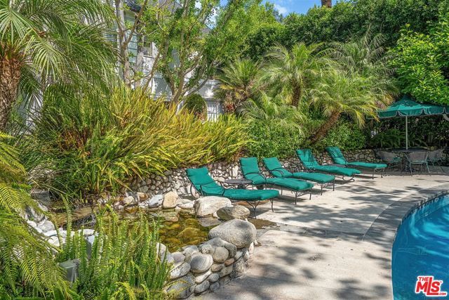 1321 N Hayworth Avenue A, West Hollywood, CA 90046