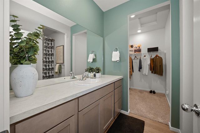 10188 W Sorenstam Rd, Cheney, WA 99004