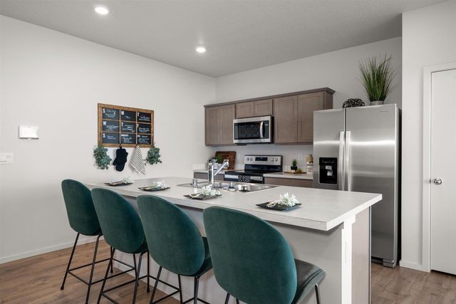 10188 W Sorenstam Rd, Cheney, WA 99004