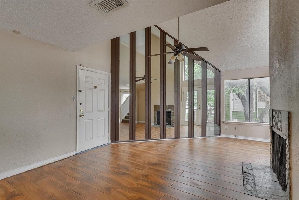 9803 Walnut Street 205, Dallas, TX 75243