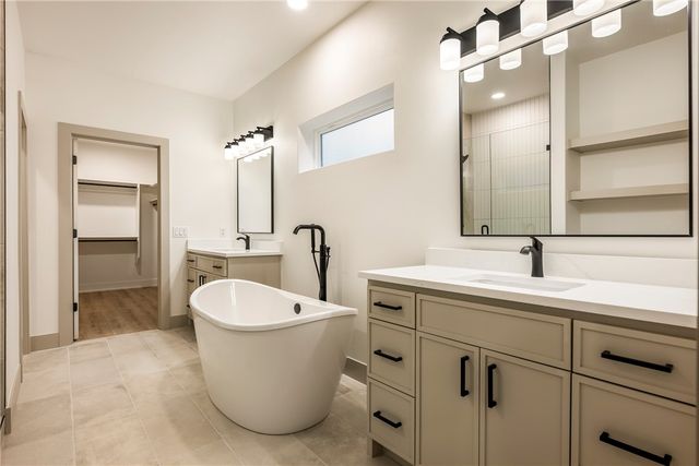 5 Carpenter Lane, Bella Vista, AR 72715