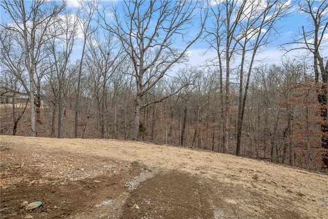 5 Carpenter Lane, Bella Vista, AR 72715