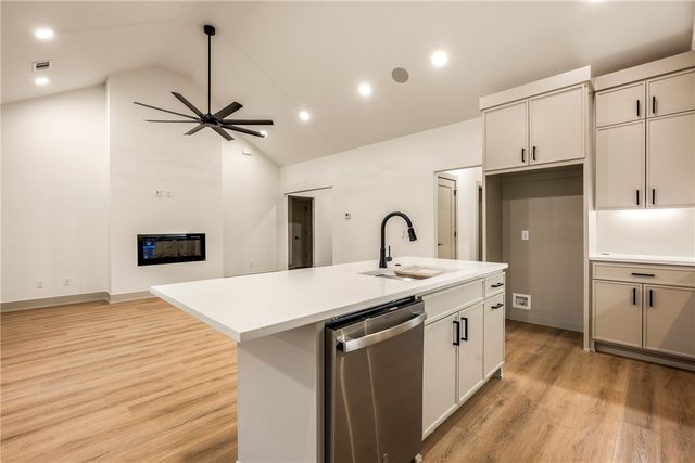 5 Carpenter Lane, Bella Vista, AR 72715