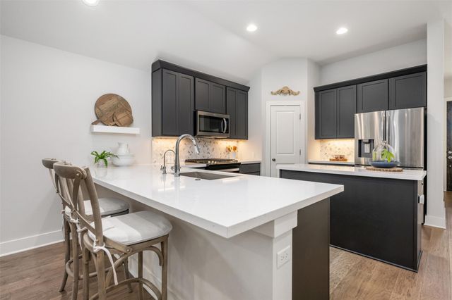 418 Raleigh DR, Georgetown, TX 78633