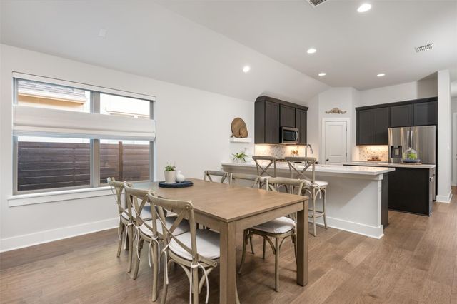 418 Raleigh DR, Georgetown, TX 78633