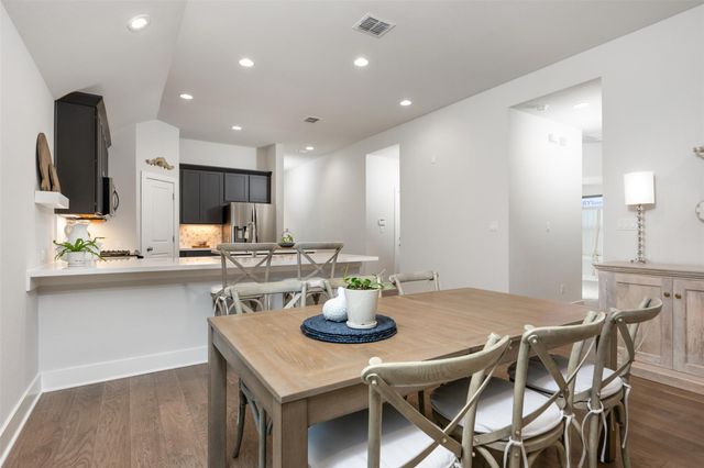 418 Raleigh DR, Georgetown, TX 78633